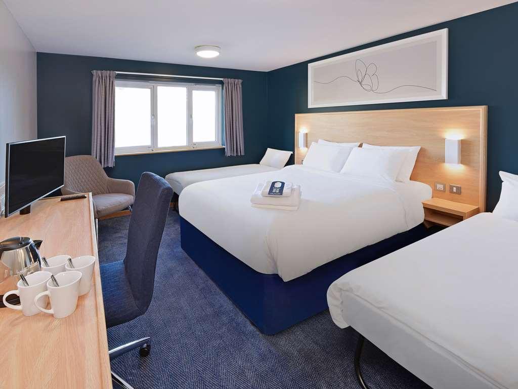 Travelodge Brighton Room photo